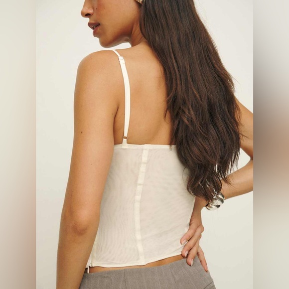 Reformation Rosetta Top in Fior Di Latte - Picture 2 of 9